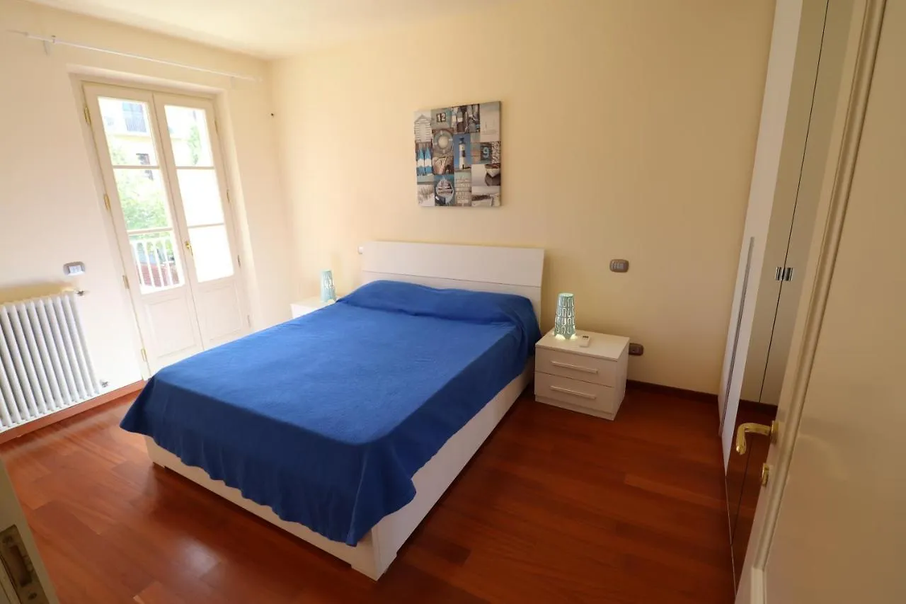 I Velieri Villa Viareggio 0*,
