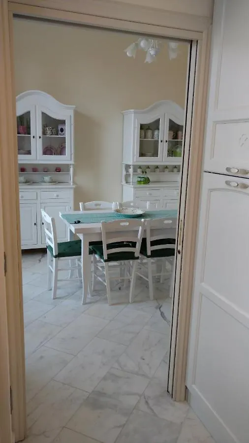 I Velieri Villa Viareggio 0*,  Italy