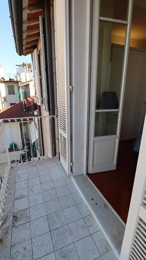 I Velieri Villa Viareggio 0*,  Italy