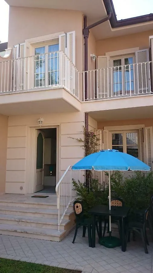 I Velieri Villa Viareggio